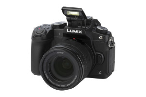 Panasonic Lumix DMC-G80 met Lumix G Vario 12-60mm F3.5-5.6 Power OIS