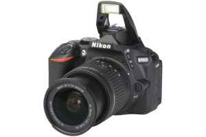 Nikon D5600 met AF-P DX NIKKOR 18-55 mm 1:3,5-5,6G VR