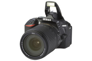 Nikon D5600 met AF-S DX NIKKOR 18-140 mm 1:3,5-5,6G ED VR