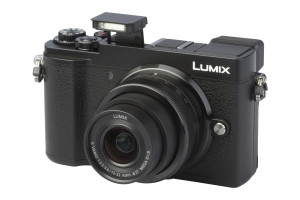 Panasonic Lumix DC-GX9 met 12-32mm f/3.5-5.6