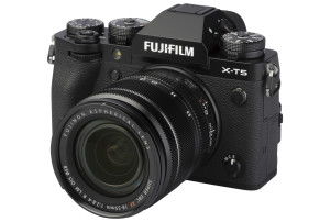 Fujifilm X-T5 met Fujinon XF 18-55 f/2.8-4.0 R LM