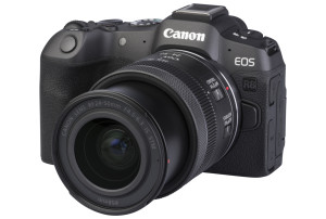 Canon EOS R8 met RF 24-50mm f/4.5-6.3 IS STM