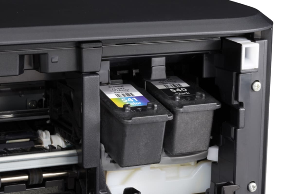 v0/productvergelijker/AIO/IC09010-0680-00_15-2