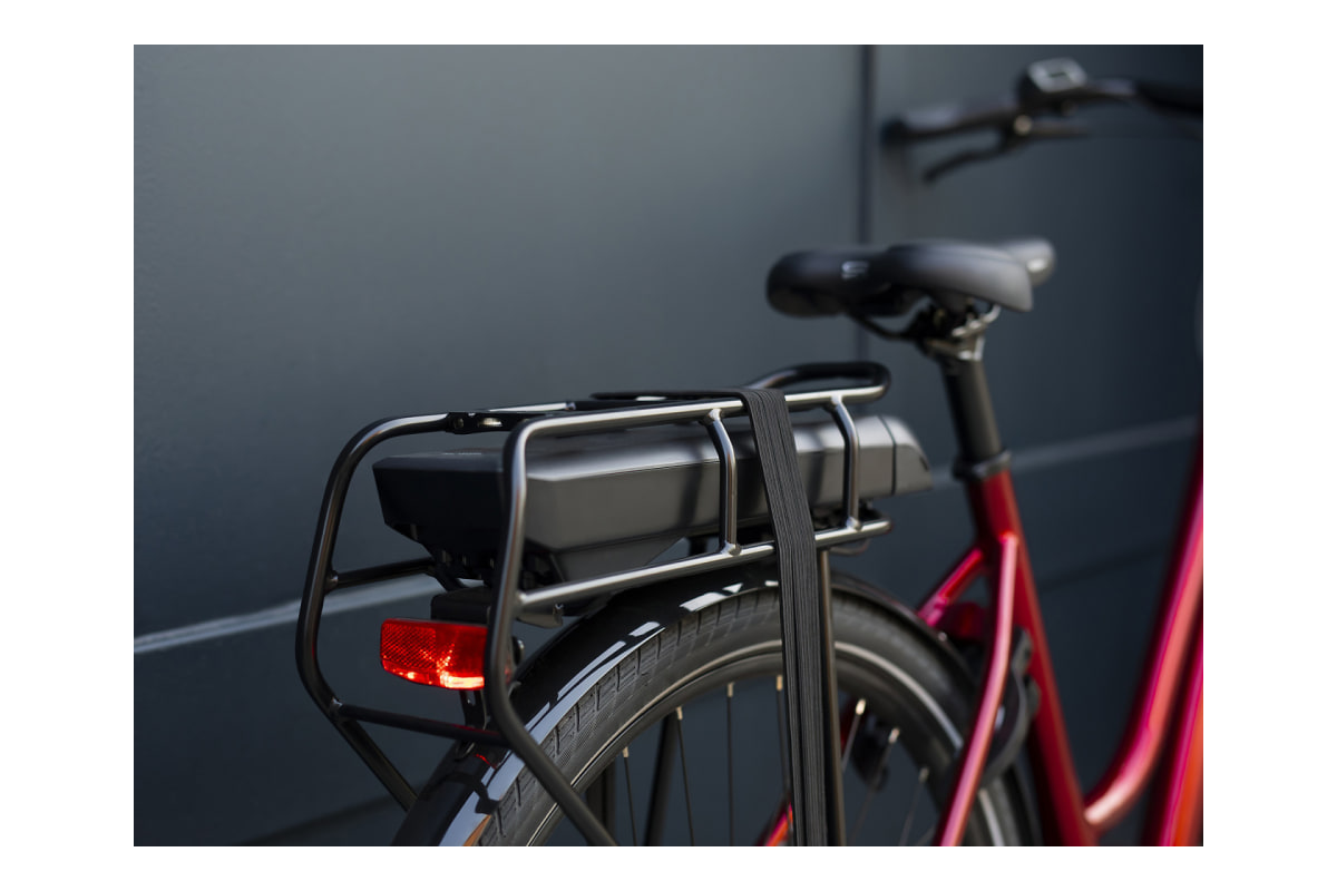 v0/productvergelijker/ELFIETS/trek_district1300wh-ic20664-8046-06_districtplus1_20_27965_b_alt91335-4