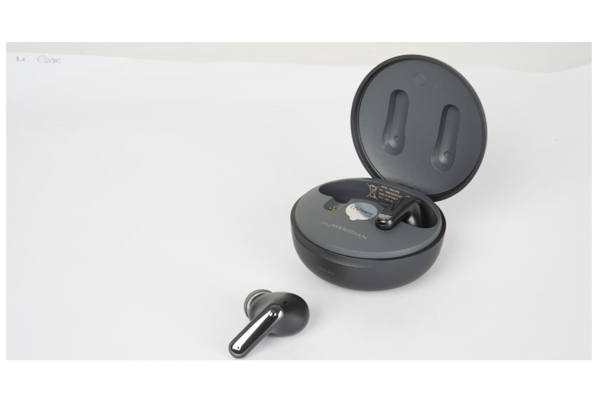 v1636712642/productvergelijker/HOOFDTELEFOONS/IC21776-0038-00_02-1