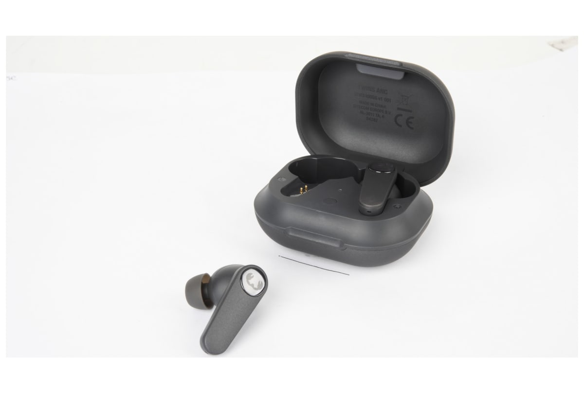 v1646409303/productvergelijker/HOOFDTELEFOONS/IC21776-0074-00_02-1