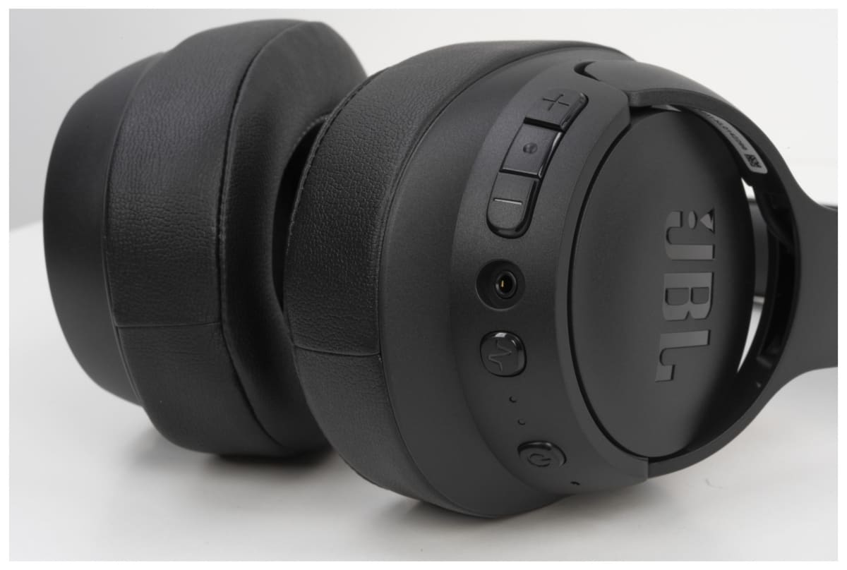 v1652194246/productvergelijker/HOOFDTELEFOONS/IC21776-0095-00_02-1