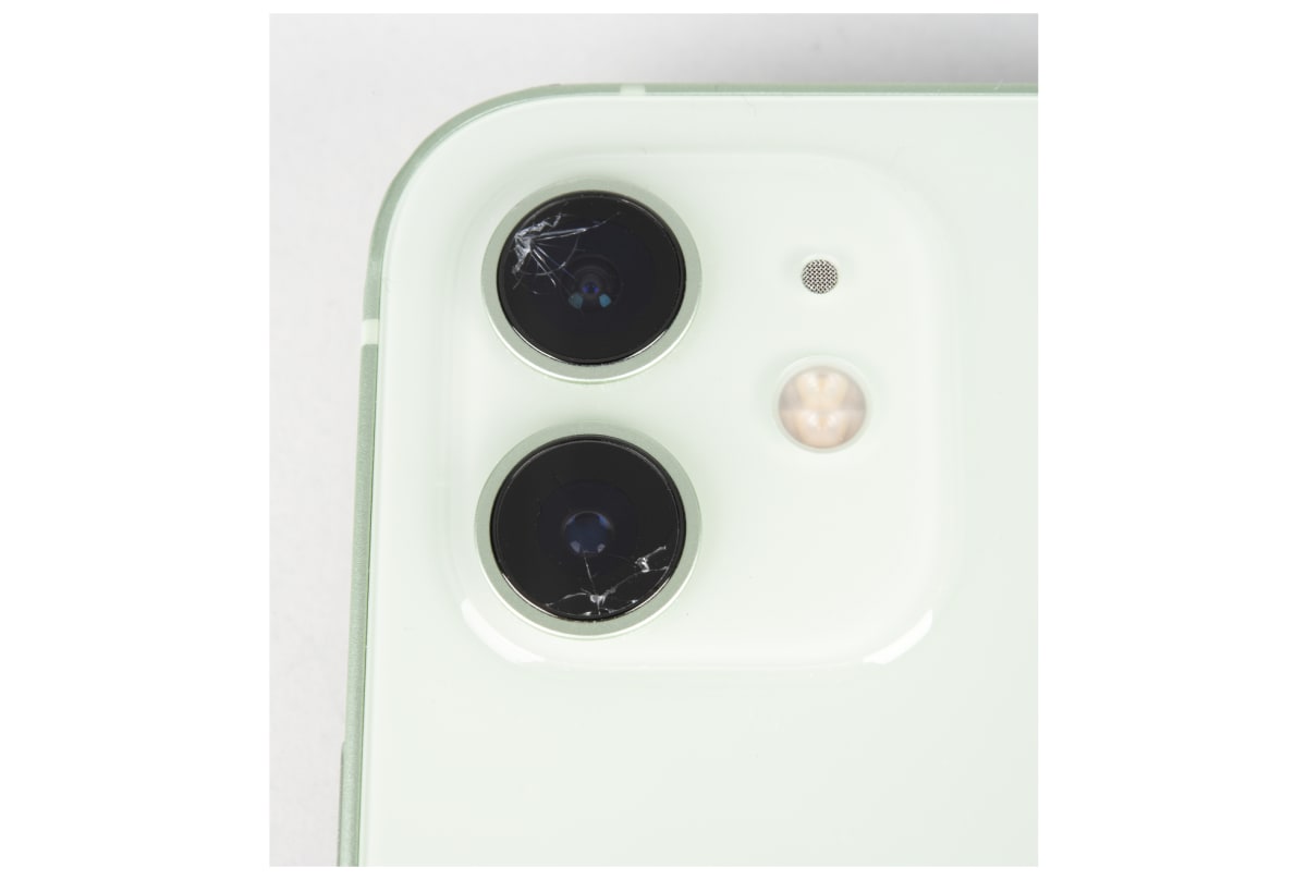 v1652793653/productvergelijker/MOBTEL/IC20006-0127-76_01-schaden-2