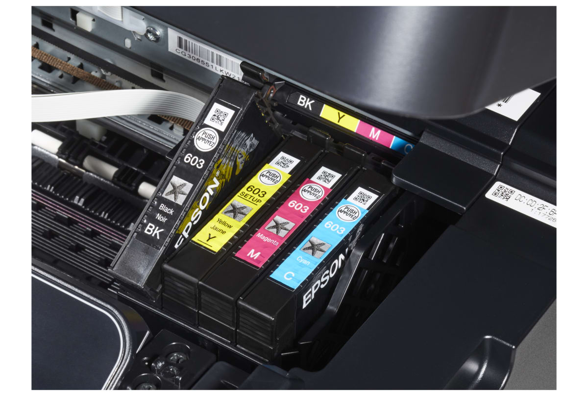 v1653459671/productvergelijker/AIO/ic09010-1398-00_15-3