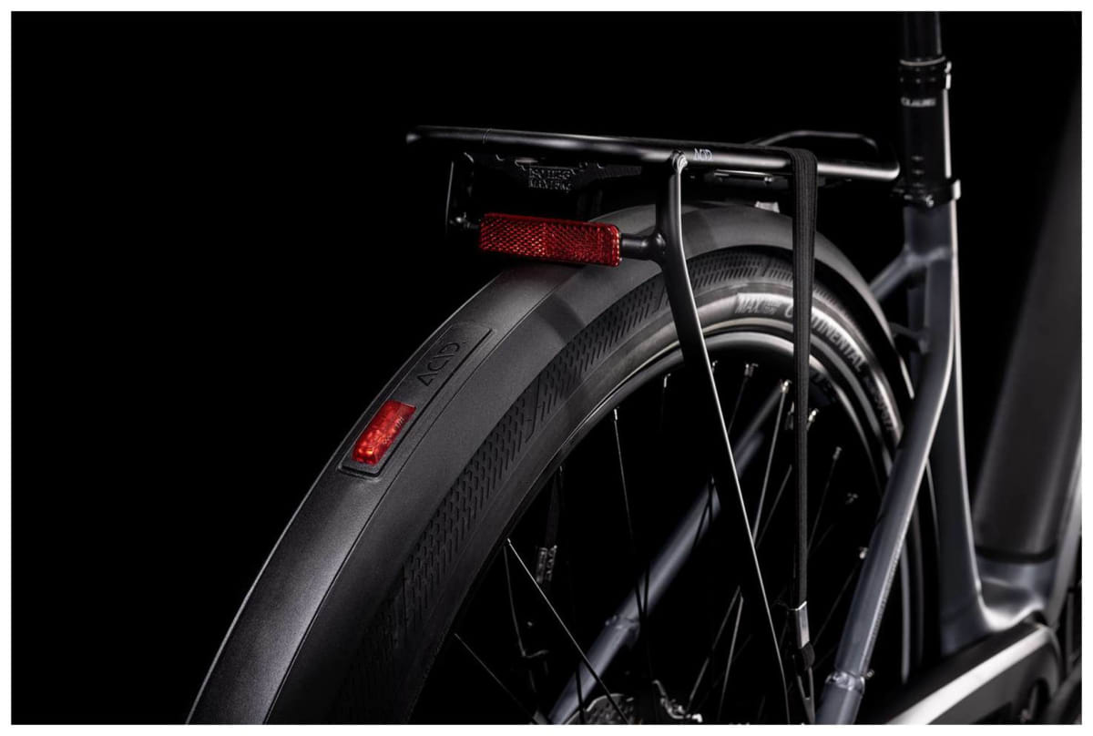 v1655382467/productvergelijker/ELFIETS/IC21816-0266-08_03%2BCube%2BSupreme%2BSport%2BHybrid%2BPro%2B625-2