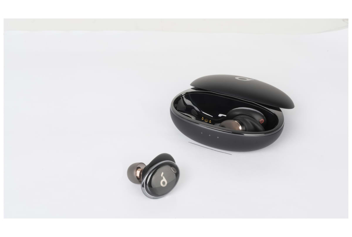 v1656058140/productvergelijker/HOOFDTELEFOONS/IC21776-0118-00_02-1