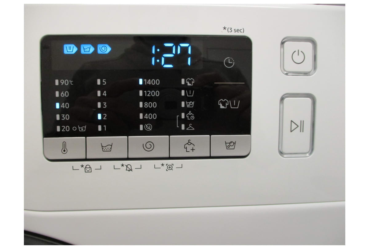 v1656935121/productvergelijker/WASDROOGCOMBINA/it19658-0076-00-2203-CB-01_3-4