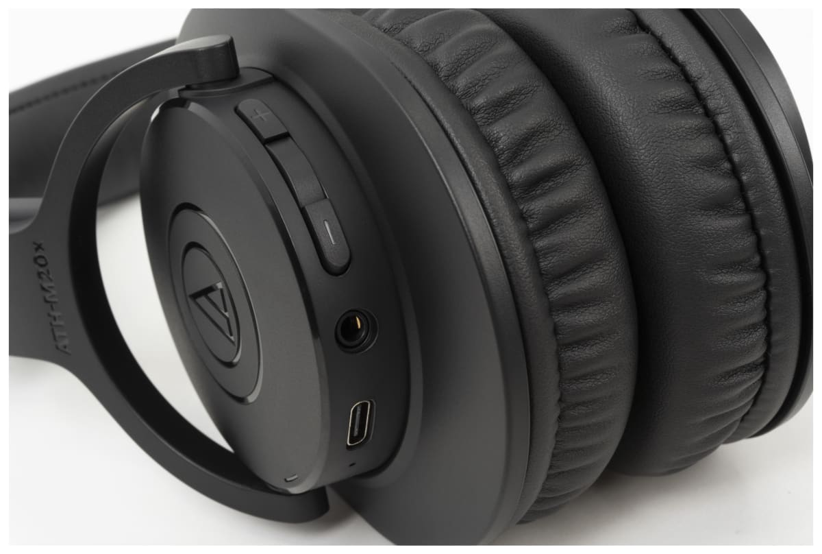 v1666602771/productvergelijker/HOOFDTELEFOONS/IC21776-0147-00_02-1