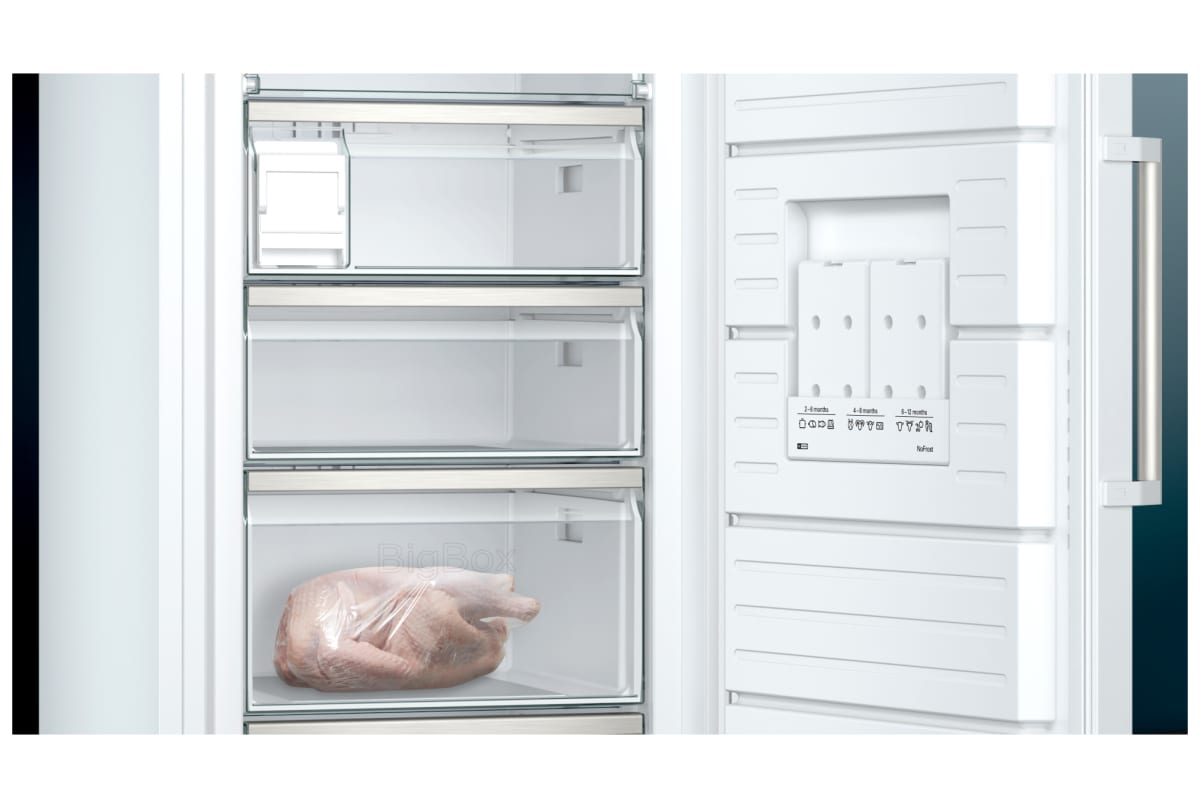v1677863186/productvergelijker/VRIEZERS/13946866_kk_3-3