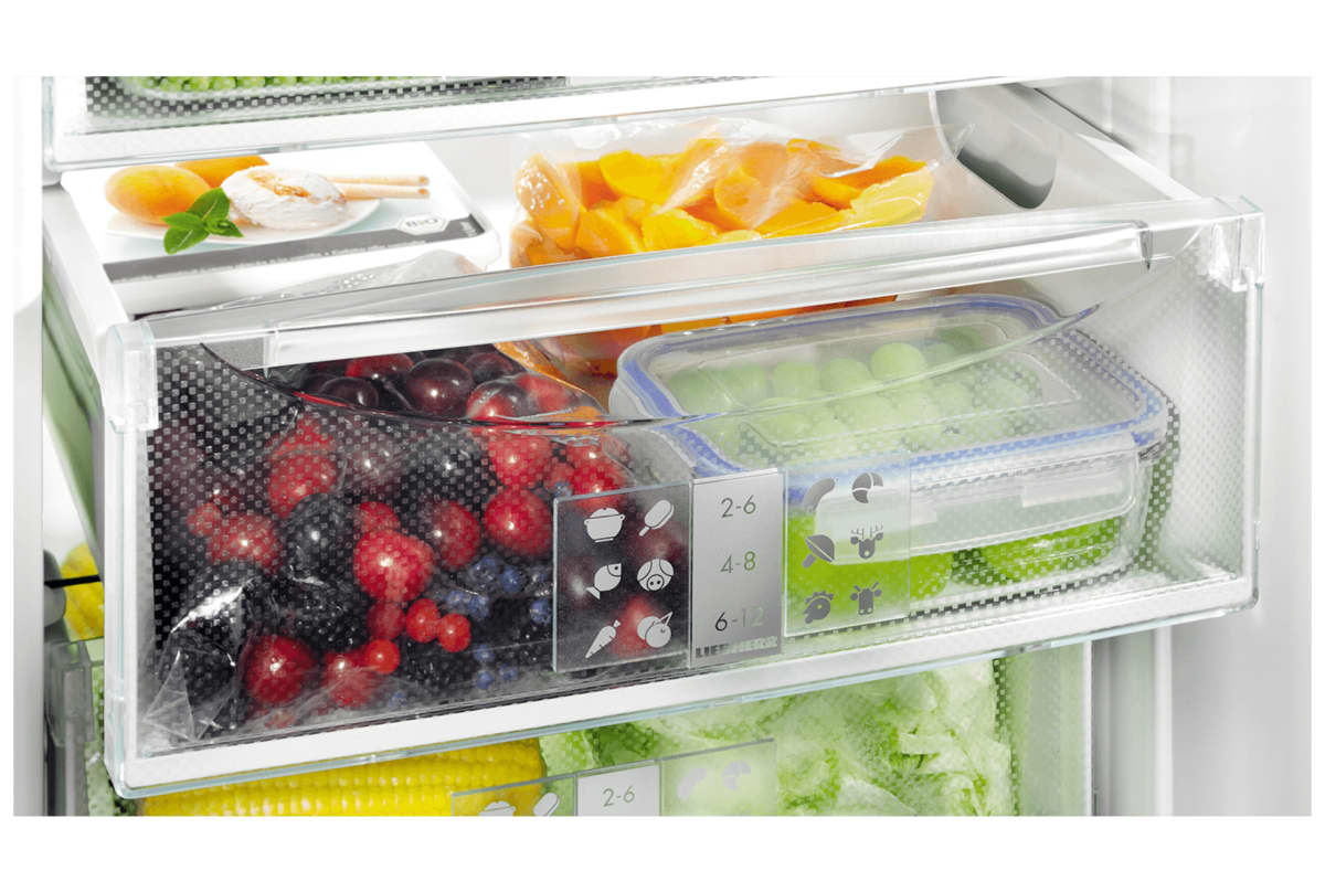 v1677863962/productvergelijker/VRIEZERS/12630440_kk_5-7