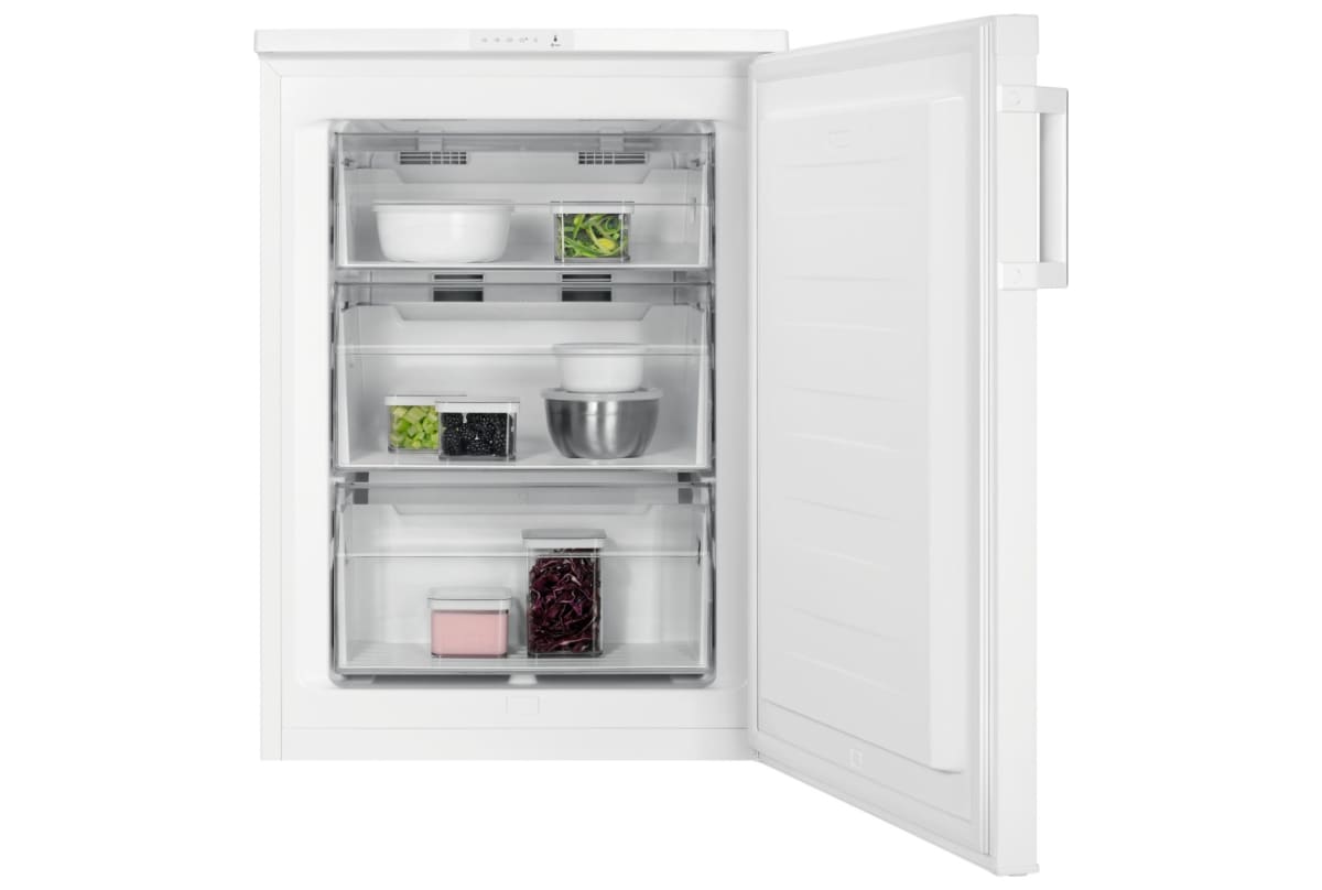 v1677864190/productvergelijker/VRIEZERS/16950223_kk_1-4