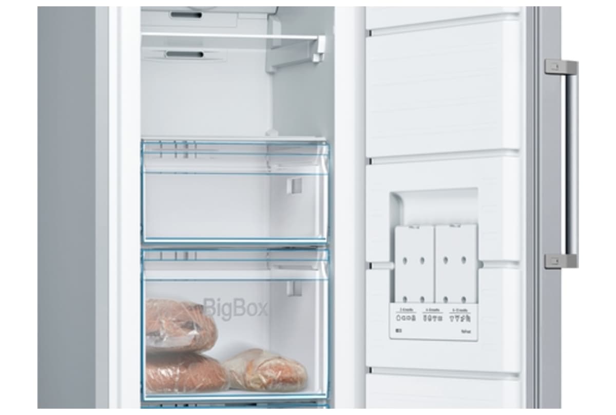v1677865396/productvergelijker/VRIEZERS/12796420_kk_2-3