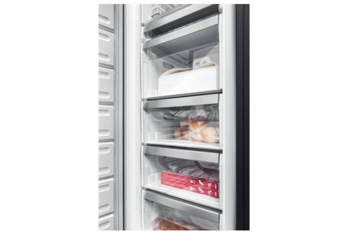 v1678090509/productvergelijker/VRIEZERS/12861890_kk_5-3