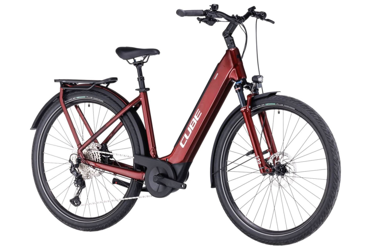 v1682388819/productvergelijker/ELFIETS/20230176A01_Cube_Touring_Hybrid_Exc_625_red%25C2%25B4n%25C2%25B4white_Easy_Entry-3