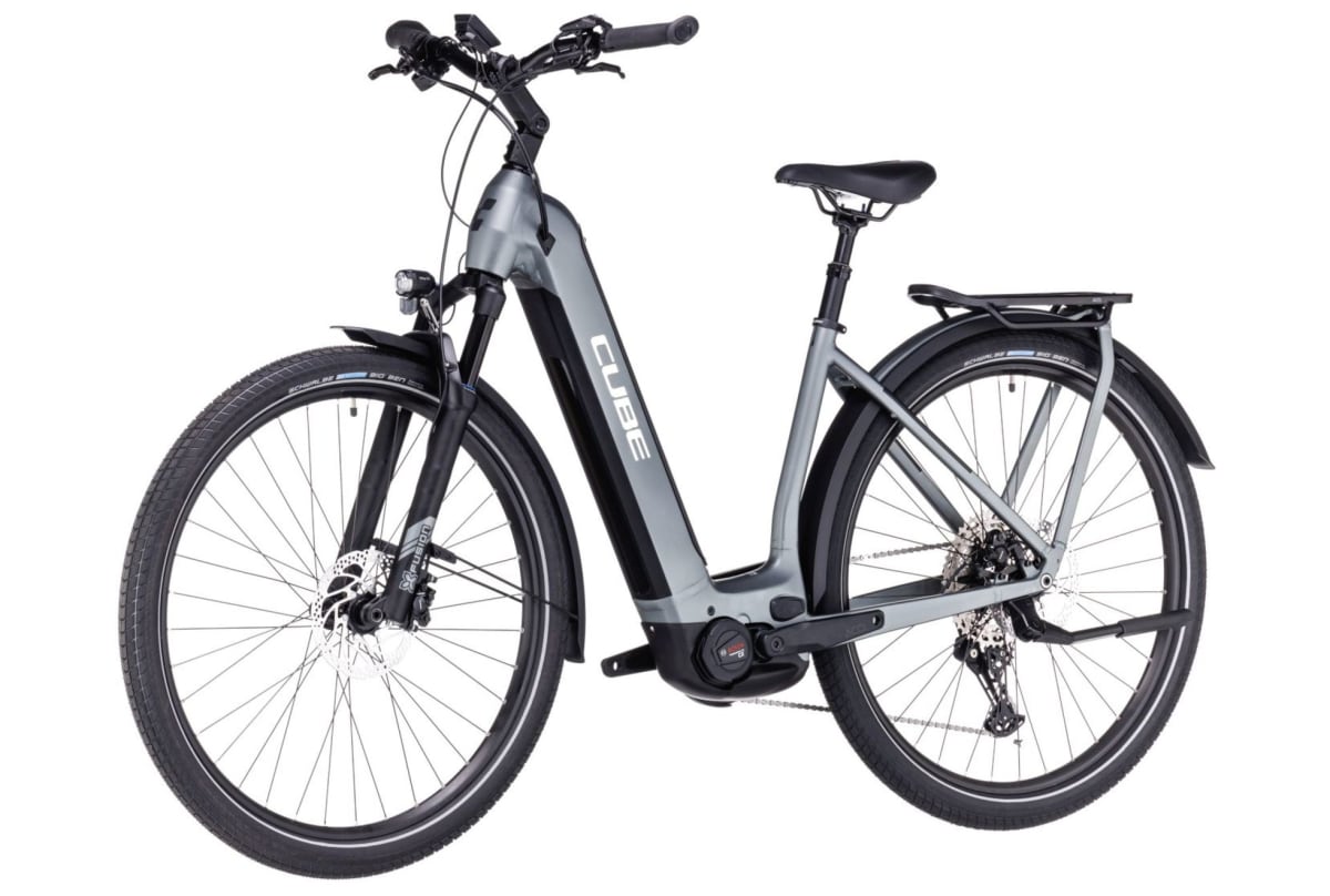 v1682933763/productvergelijker/ELFIETS/20230165A02_Cube_Kathmandu_Hybrid_Pro_750_flashgrey%25C2%25B4n%25C2%25B4metal_Easy_Entry-6