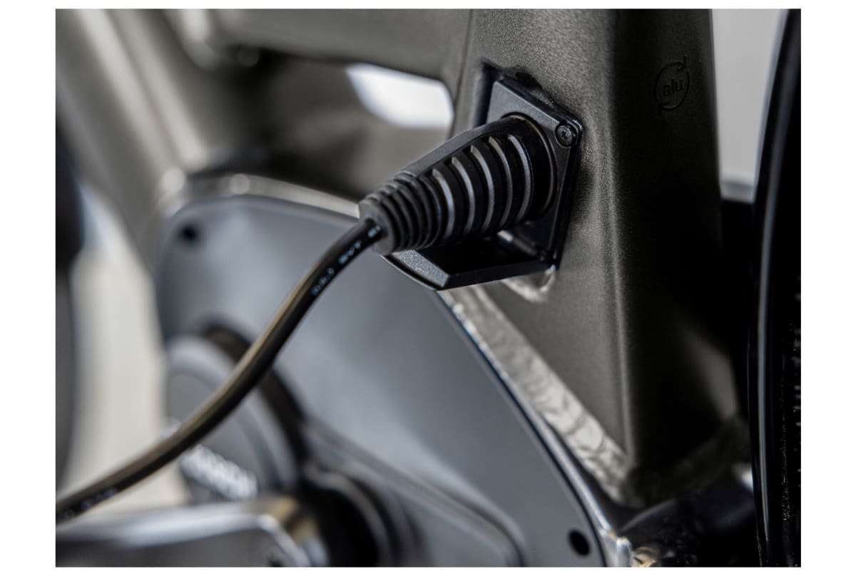 v1683111511/productvergelijker/ELFIETS/IC23186-0296-02-00_11_Trek%2BDistrict%252B%2B3%2BLowstep%2B400Wh-7