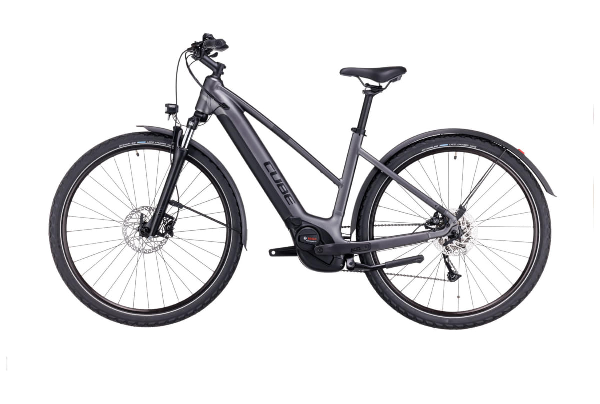 v1683645993/productvergelijker/ELFIETS/20230181B03_Cube_Nuride_Hybrid_Performance_625_Allroad_graphite%25C2%25B4n%25C2%25B4black_Trapeze-6