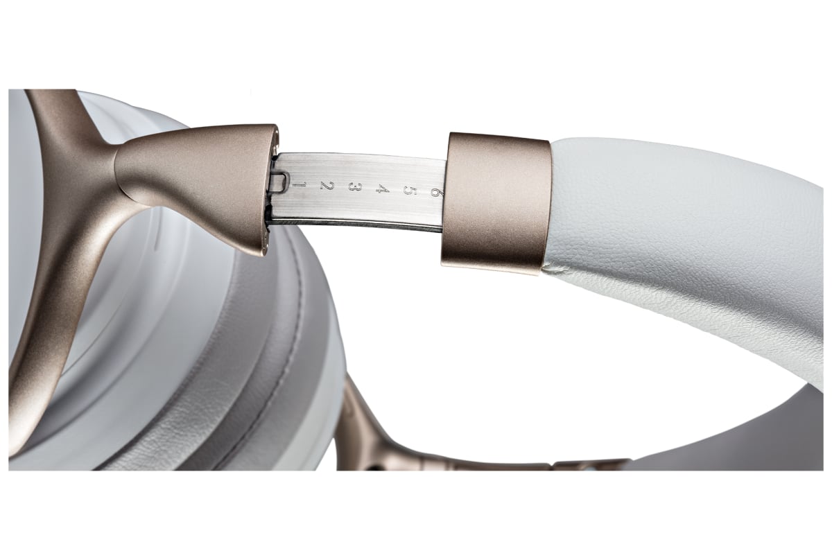 v1688392864/productvergelijker/HOOFDTELEFOONS/10065665_kk_4-4