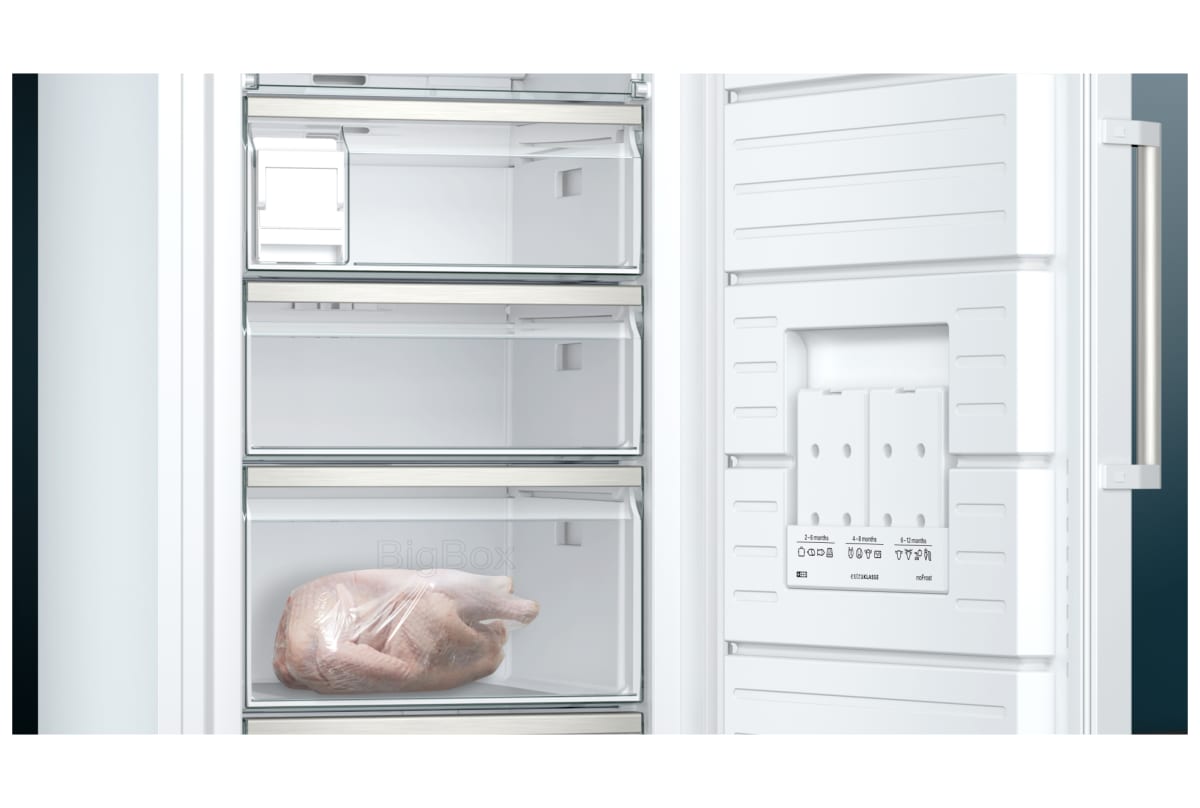 v1690967777/productvergelijker/VRIEZERS/13732611_kk_7-4