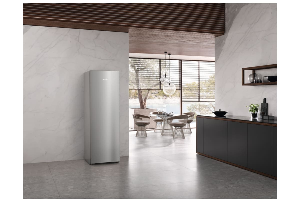 v1706891085/productvergelijker/VRIEZERS/36687851_kk_10-6