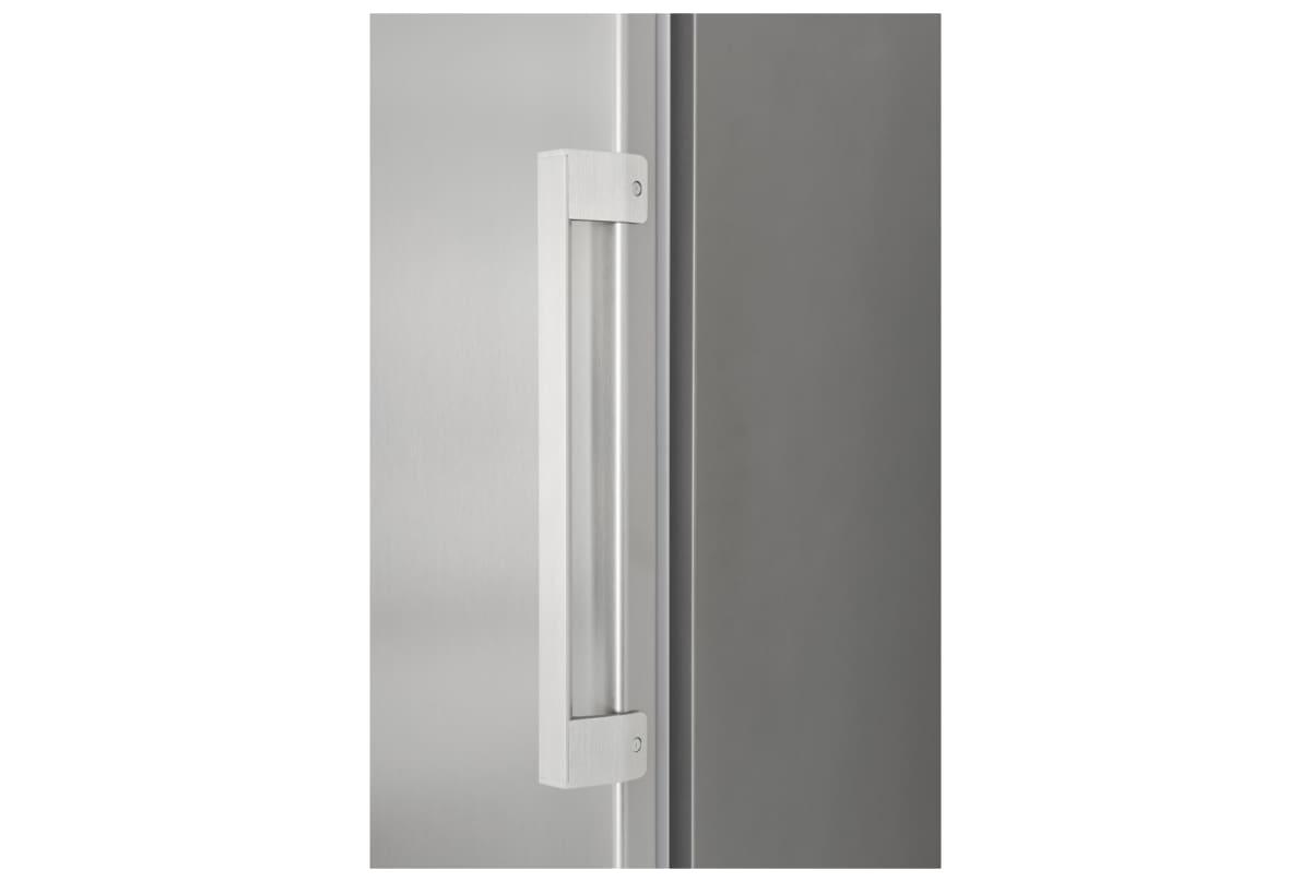 v1706891409/productvergelijker/VRIEZERS/3331470_kk_11-10