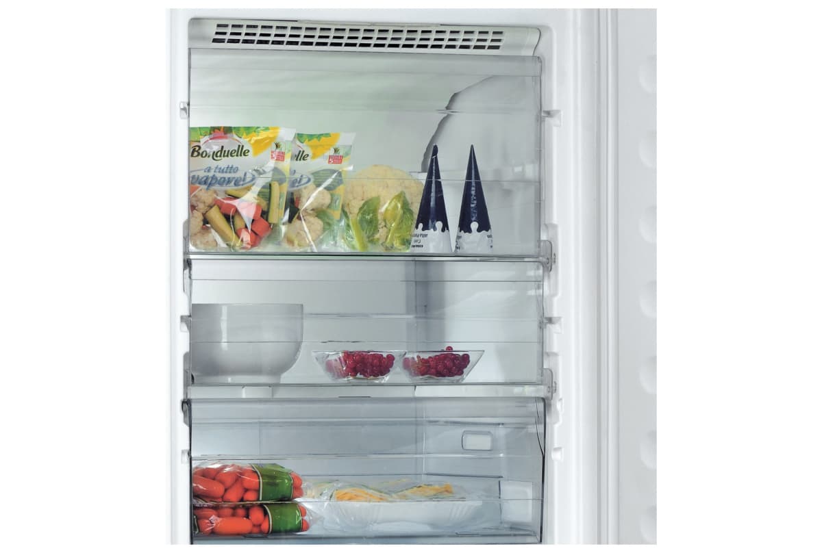 v1711038747/productvergelijker/VRIEZERS/13376025_kk_9-7