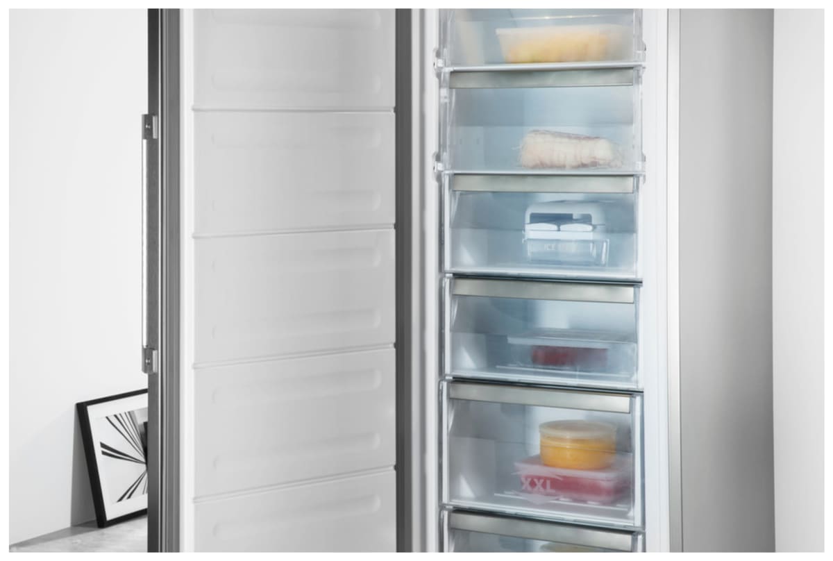 v1711039084/productvergelijker/VRIEZERS/18901634_kk_5-4