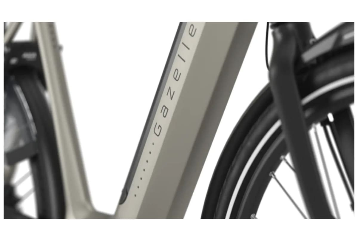 v1713865700/productvergelijker/ELFIETS/20231212A_285Gazelle%2BGrenoble%2BC8%2BHMB%2B500Wh%2B-11