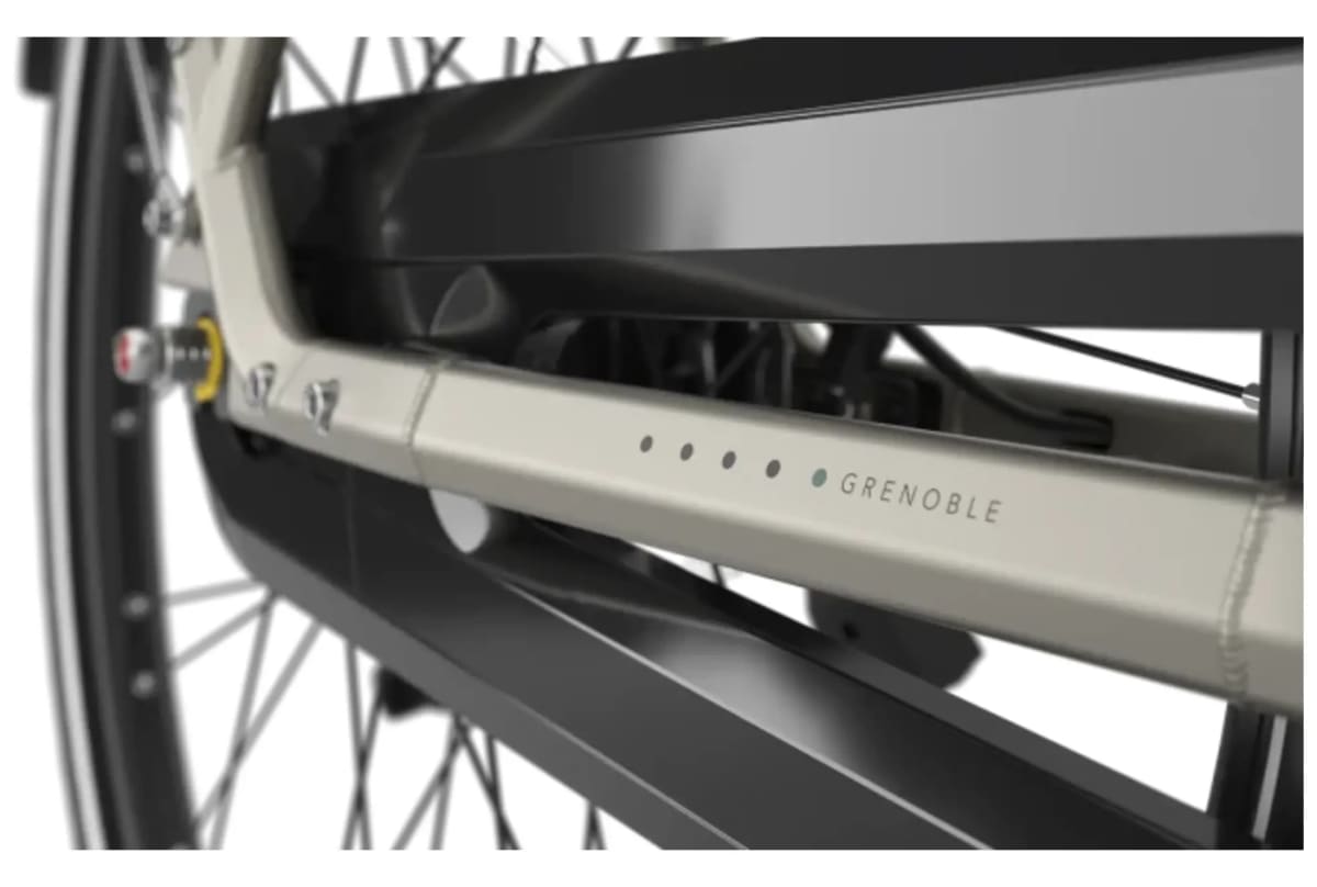 v1713865735/productvergelijker/ELFIETS/20231212A_012Gazelle%2BGrenoble%2BC8%2BHMB%2B500Wh%2B-4