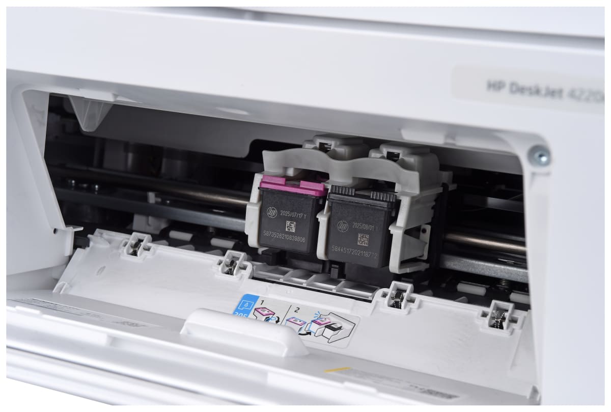 v1715615242/productvergelijker/AIO/IC24010-0002-00_15-3
