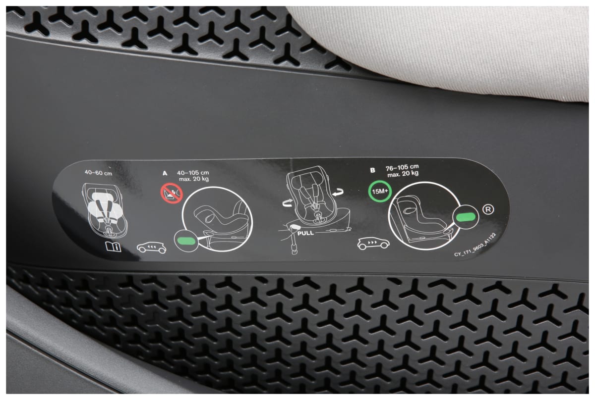 v1715685988/productvergelijker/AUTKNDZT/IC20034-0115-00_38-5