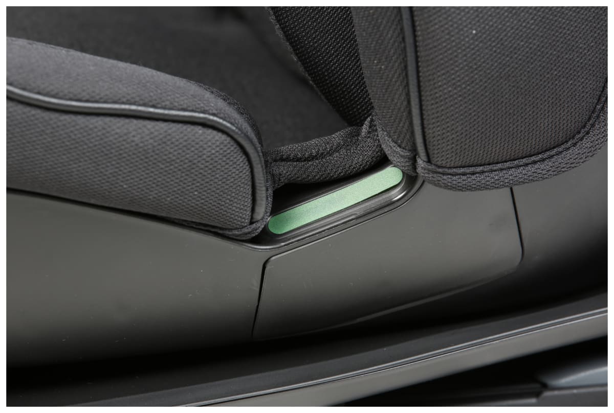 v1715686256/productvergelijker/AUTKNDZT/IC20034-0125-00_37-4