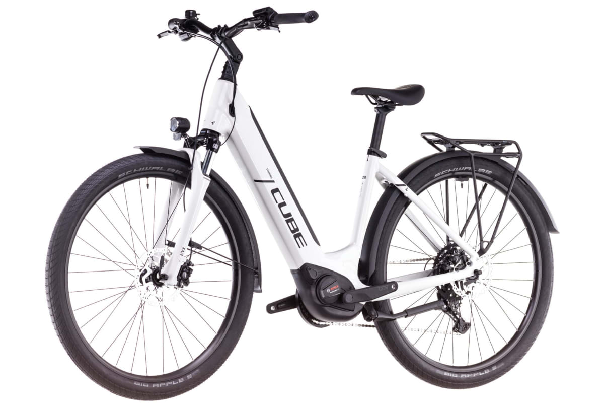 v1728832819/productvergelijker/ELFIETS/20236103A_02_Cube%2BTouring%2BHybrid%2BOne%2B500%2Beasy-entry%2Bcotton%25C2%25B4n%25C2%25B4black-4
