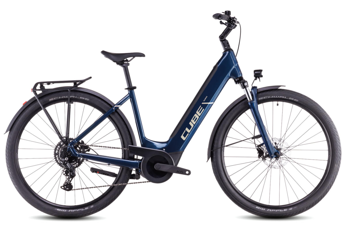 v1728832826/productvergelijker/ELFIETS/20236103A_00_Cube%2BTouring%2BHybrid%2BOne%2B500%2Beasy-entry%2Bdeepsea%25C2%25B4n%25C2%25B4chrome-1