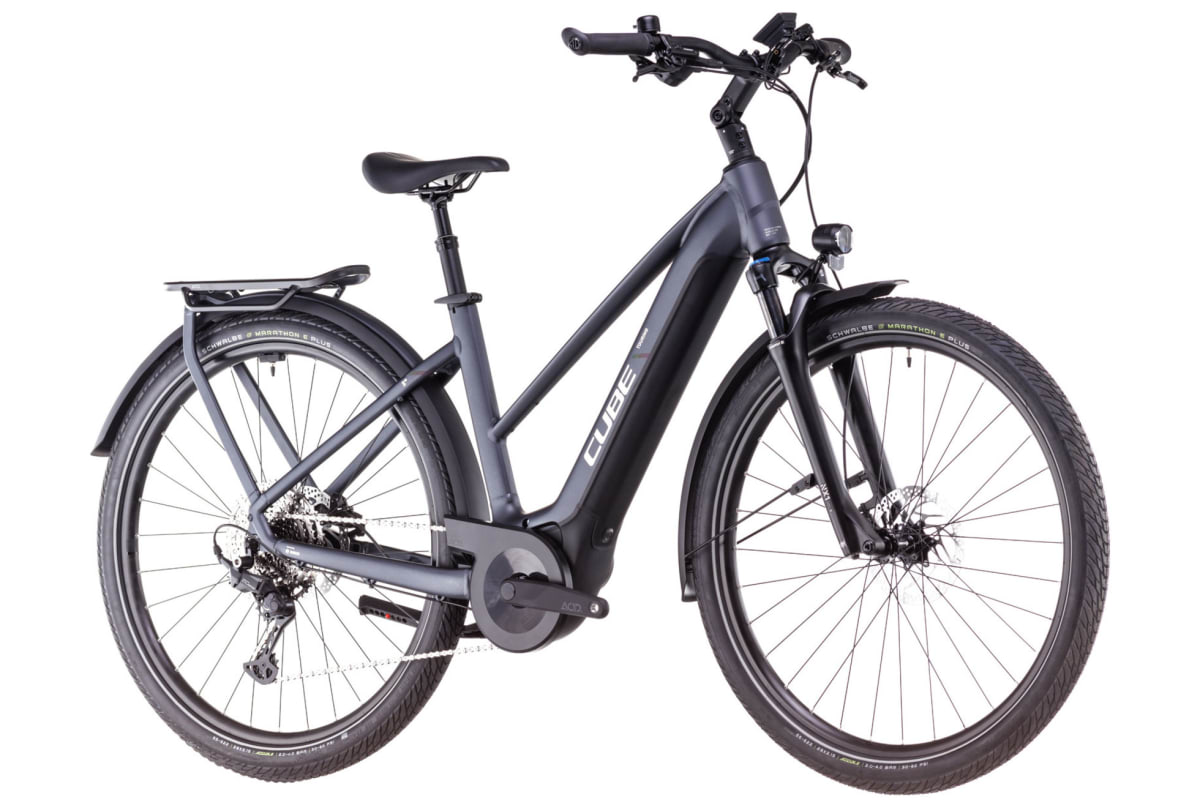v1728833156/productvergelijker/ELFIETS/20236105C_01_Cube%2BTouring%2BHybrid%2BPro%2B625%2Btrapeze%2Bmetallicgrey%25C2%25B4n%25C2%25B4chrome-3