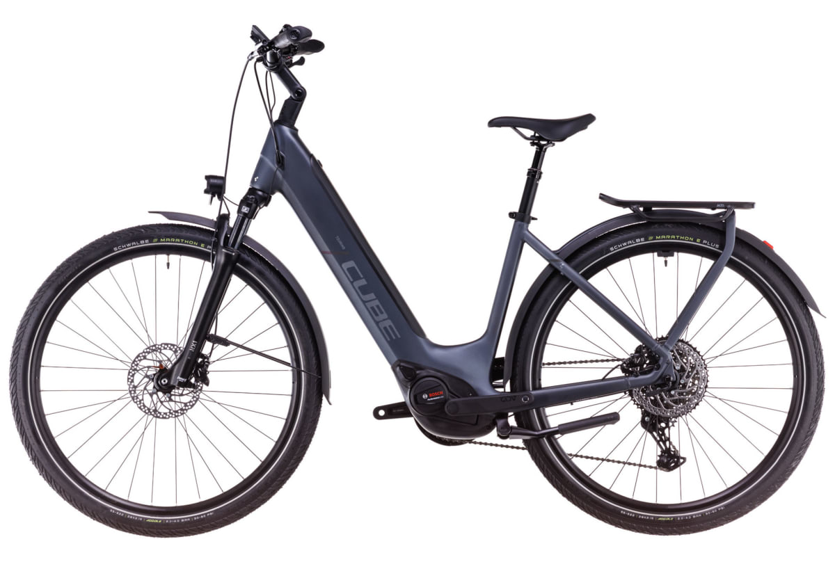 v1728833201/productvergelijker/ELFIETS/20236105A_03_Cube%2BTouring%2BHybrid%2BPro%2B625%2Beasy-entry%2Bmetallicgrey%25C2%25B4n%25C2%25B4chrome-7