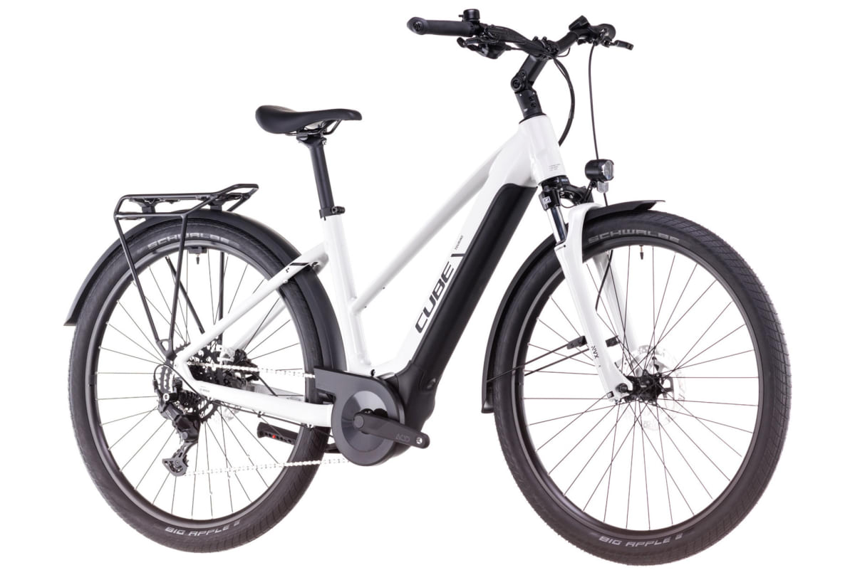 v1728833238/productvergelijker/ELFIETS/20236104C_01_Cube%2BTouring%2BHybrid%2BOne%2B625%2Btrapeze%2Bcotton%25C2%25B4n%25C2%25B4black-2