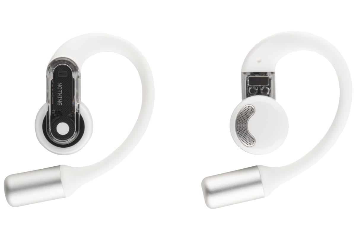 v1734355390/productvergelijker/HOOFDTELEFOONS/IC21776-0338-00_02-1