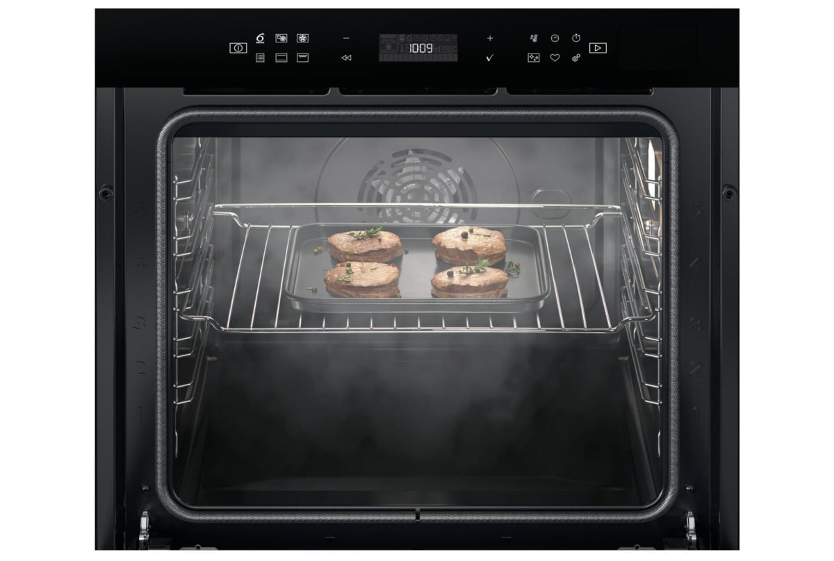 v1740588405/productvergelijker/OVENS/10960454_kk_10-8