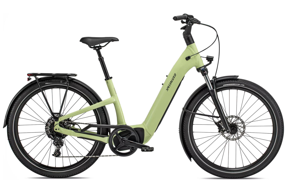 v1745838627/productvergelijker/ELFIETS/90422-51_COMO-40-LMSTN-BLKREFL_HERO-1