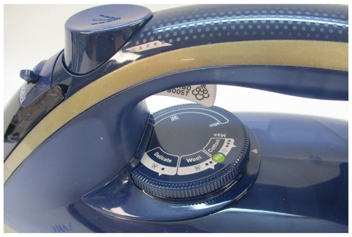 v1753096769/productvergelijker/STOOMSTRIJK/18041-0933-00_00%2B_L05-3