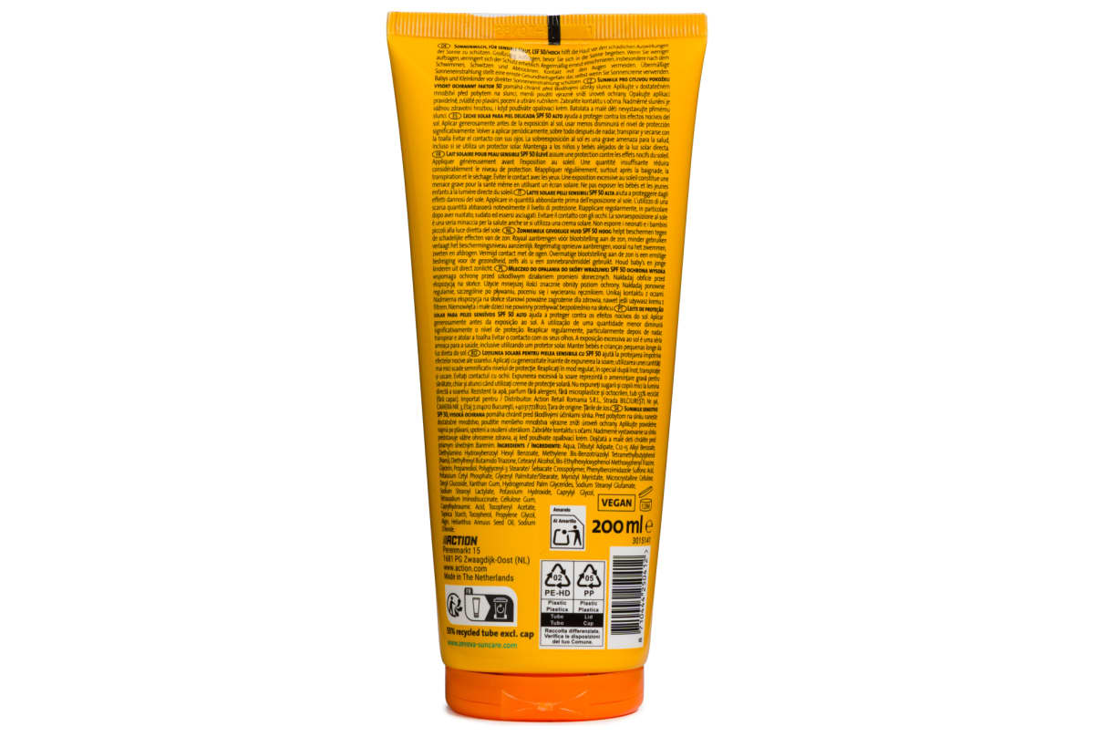 v1776349476/productvergelijker/ZONNEBRAND/zenova-action-sunmilkSensitive50-2-bewerkt-1
