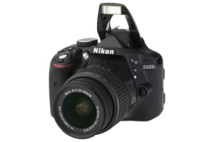 Nikon - D3300 met AF-S DX NIKKOR 18-55mm 1:3,5-5,6G VR II - 0