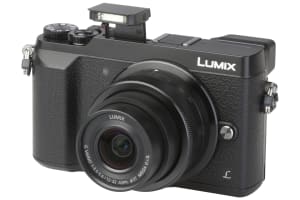 Panasonic - Lumix DMC-GX80 met Lumix G Vario 12-32mm / F3.5-5.6 Asph Mega OIS - 0