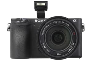 Sony - Alpha 6500 met Vario-Tessar T* E 16-70mm F4 ZA OSS - 1